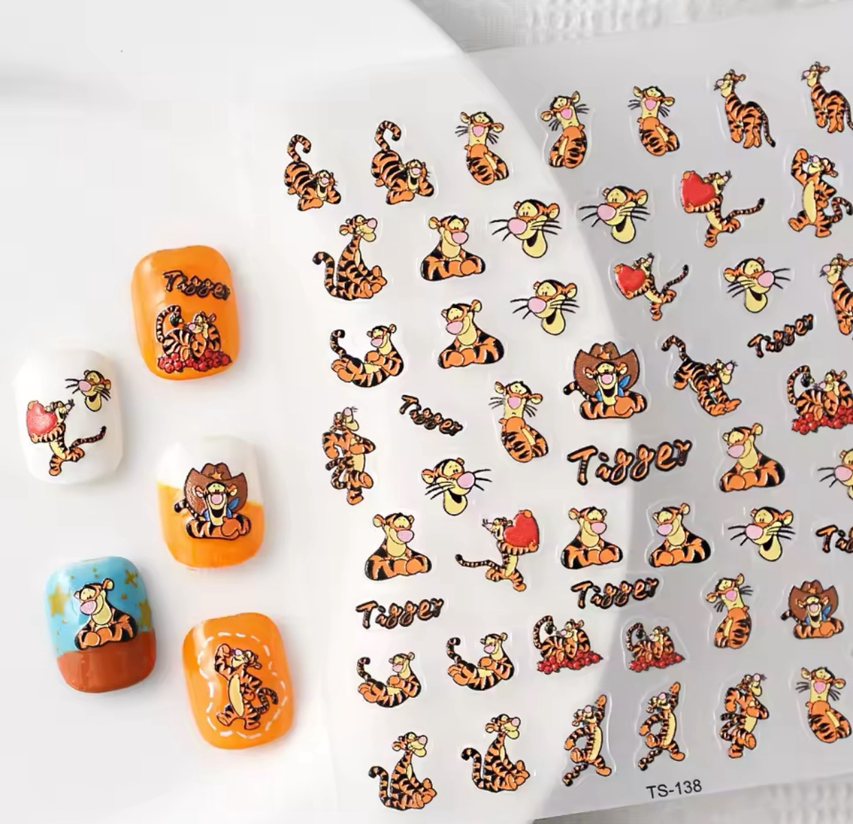 Neglestickers Tigergutt